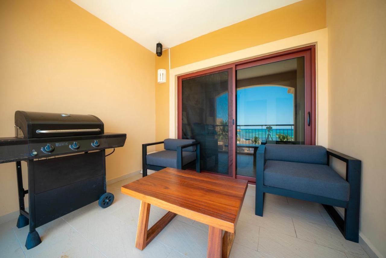 Condo Surf 405 - Luxury Oceanview Beachfront 3 Bedroom With Gym - At El Faro Condos Playa del Carmen Dış mekan fotoğraf